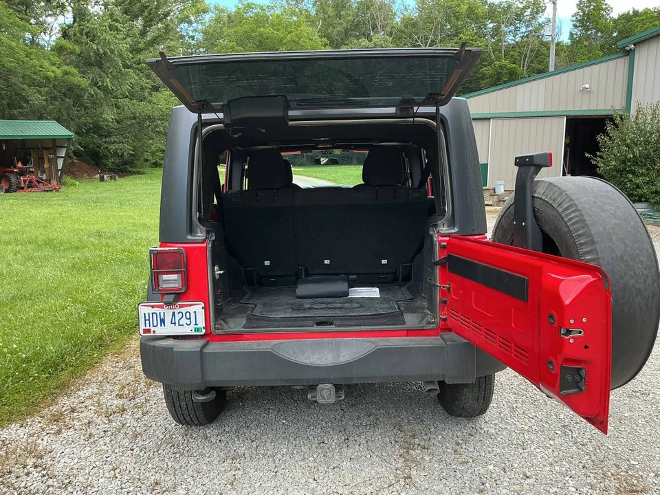 2017 Jeep JK Wrangler - Image 7 of 15
