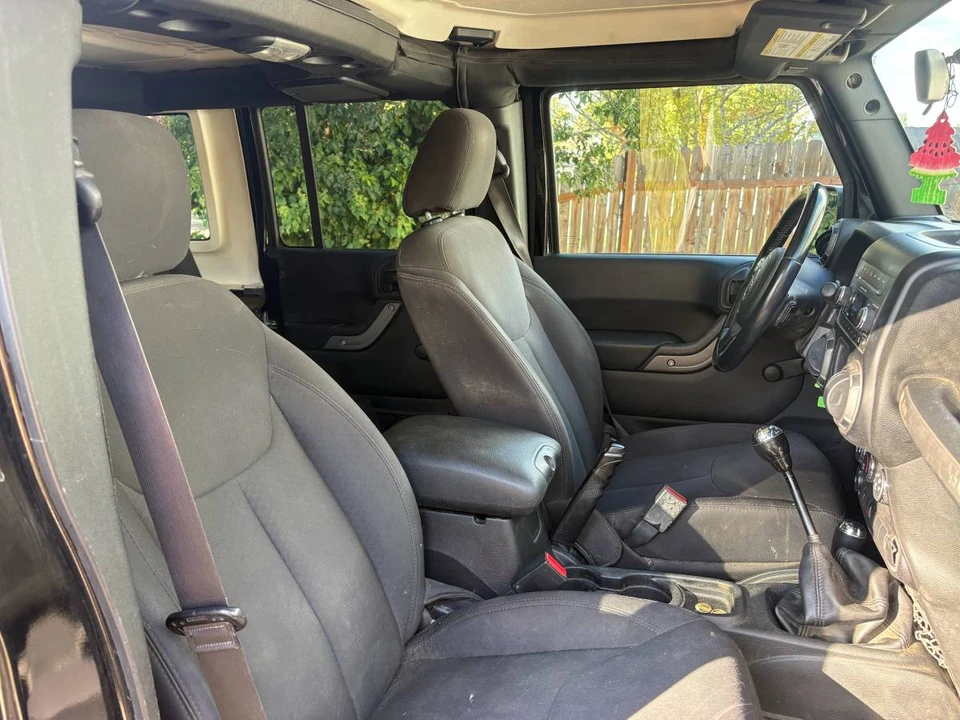 2017 Jeep JK Wrangler - Image 4 of 4