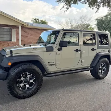 2017 Jeep Wrangler Unlimited Sport (JK) SUV 4D