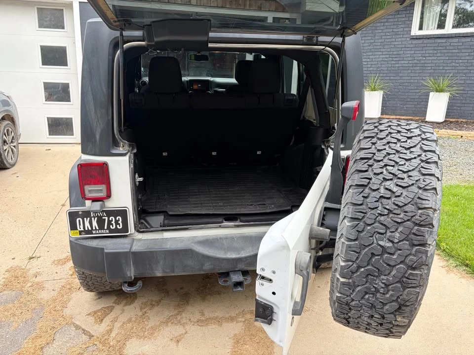 2017 Jeep JK Wrangler - Image 15 of 16