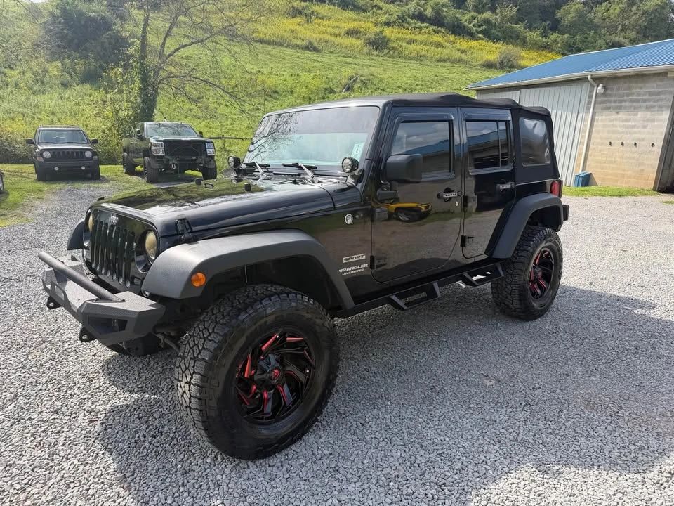 2017 Jeep JK Wrangler - Image 3 of 14