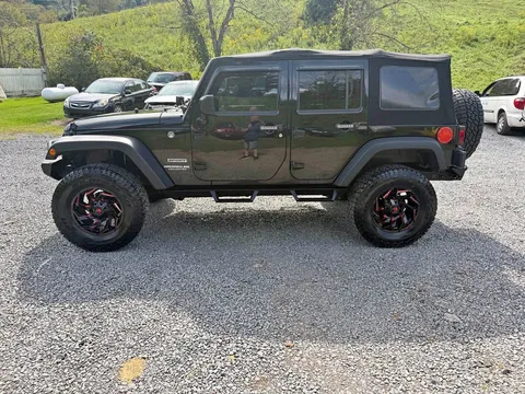2017 Jeep Wrangler Unlimited Sport (JK) SUV 4D