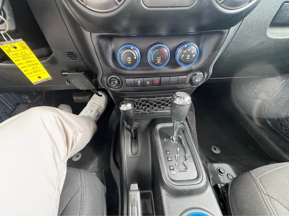 2017 Jeep JK Wrangler - Image 12 of 13