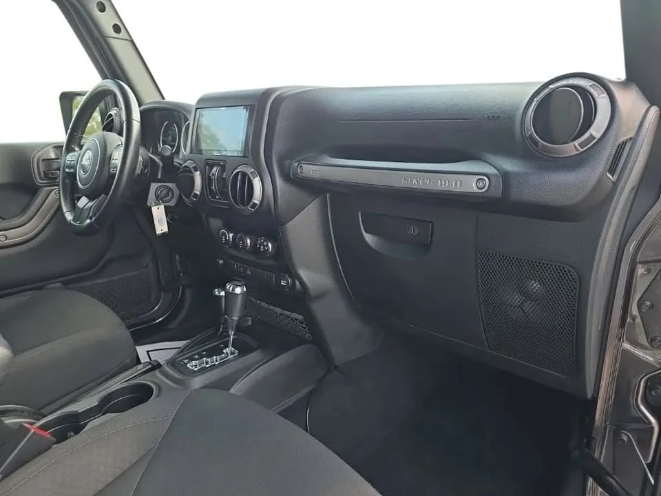 2017 Jeep JK Wrangler - Image 16 of 18