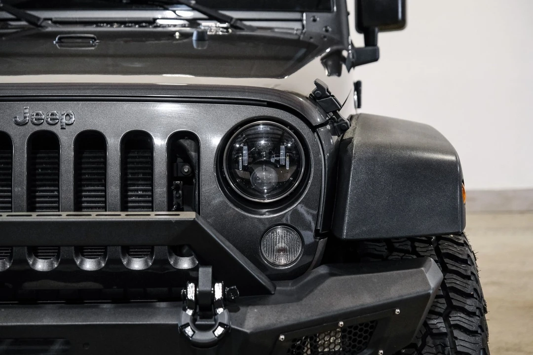 2017 Jeep JK Wrangler - Image 3 of 12