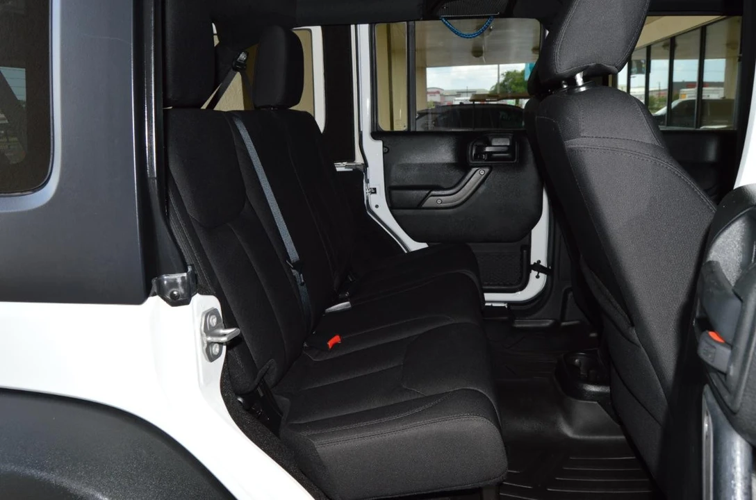 2017 Jeep JK Wrangler - Image 13 of 26