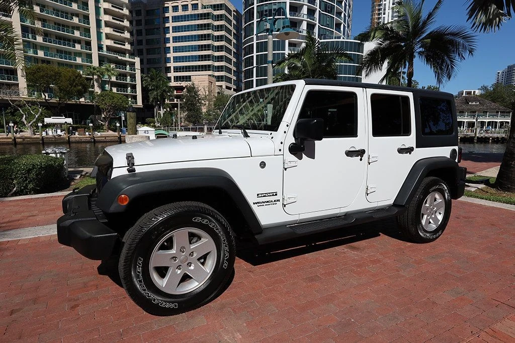 2017 Jeep JK Wrangler - Image 16 of 21