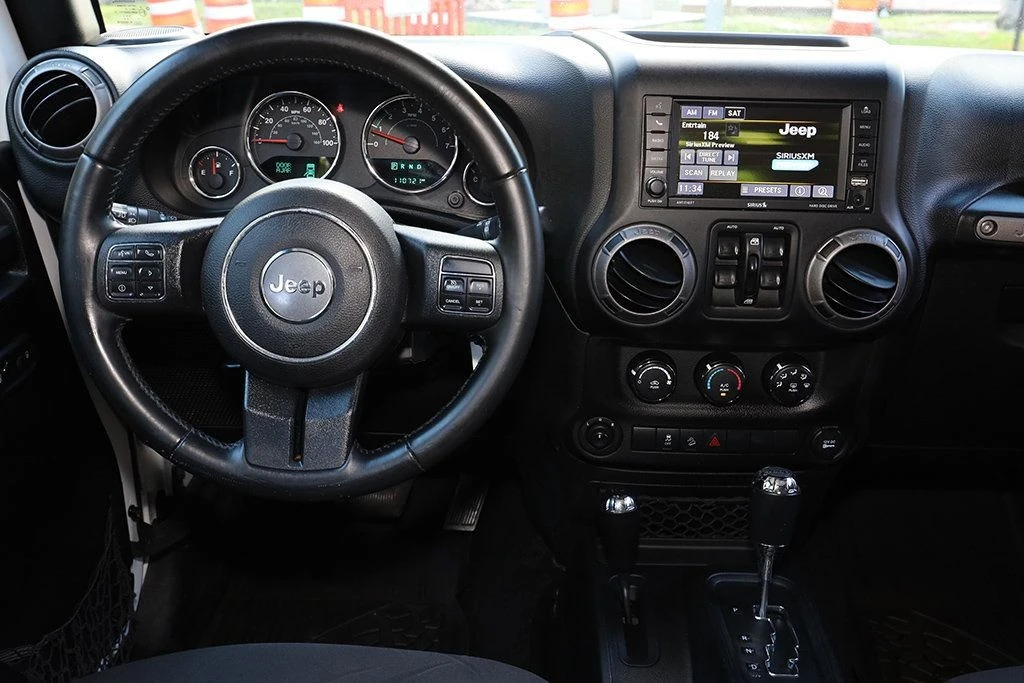 2017 Jeep JK Wrangler - Image 9 of 21