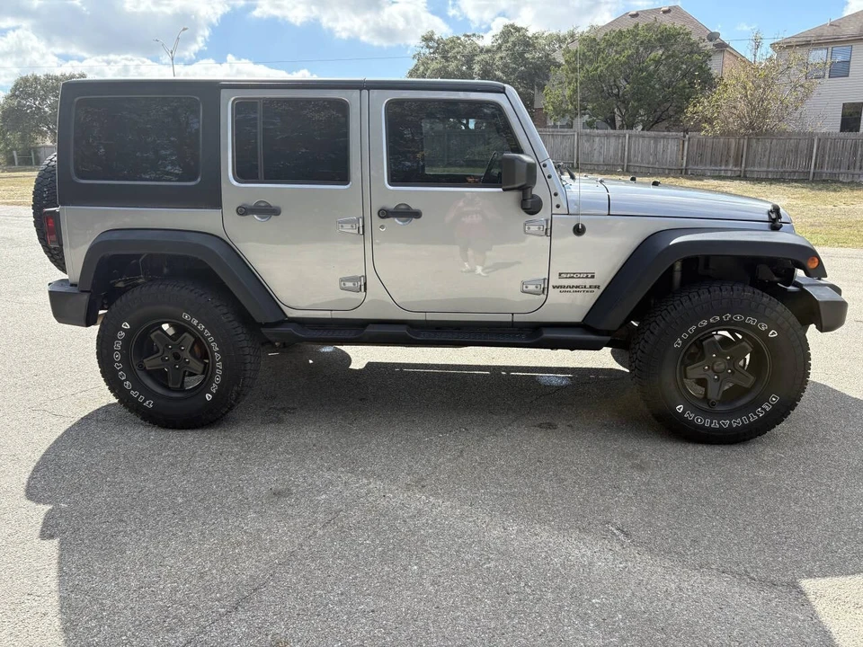 2017 Jeep JK Wrangler - Image 5 of 21