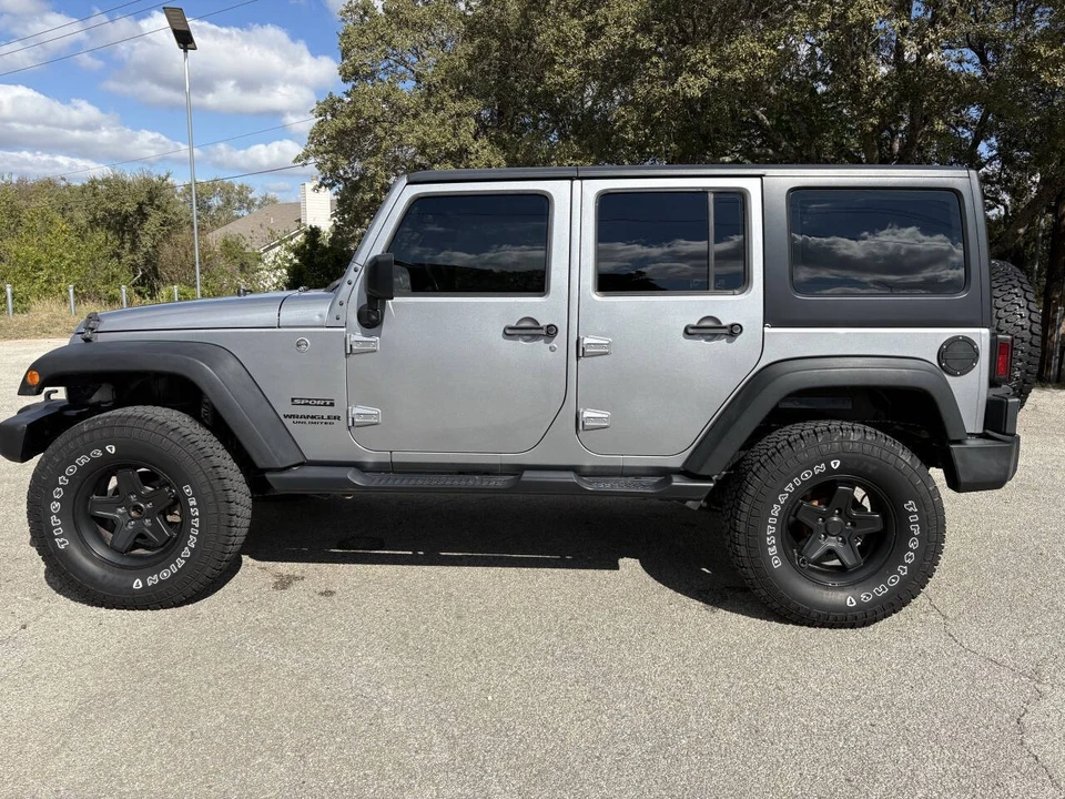 2017 Jeep JK Wrangler - Image 9 of 21