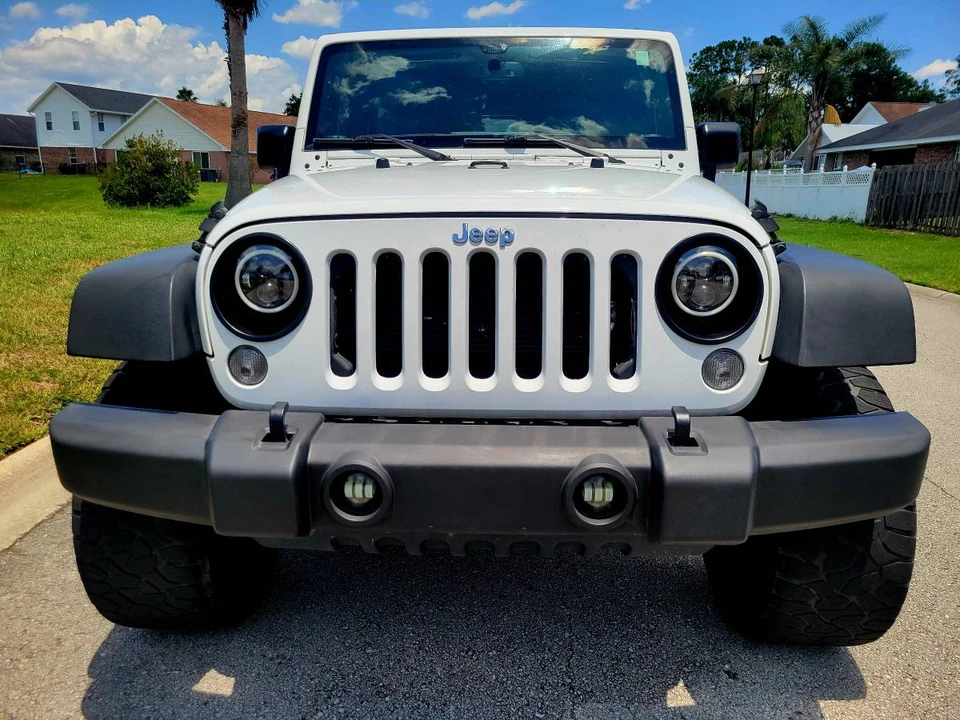 2017 Jeep JK Wrangler - Image 2 of 21
