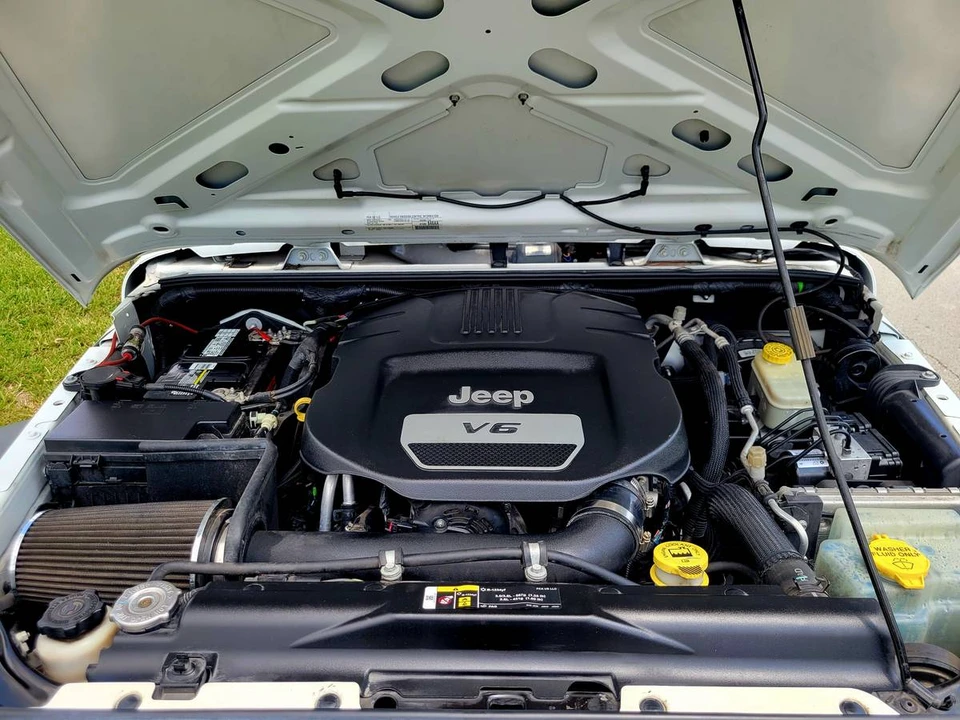 2017 Jeep JK Wrangler - Image 9 of 21