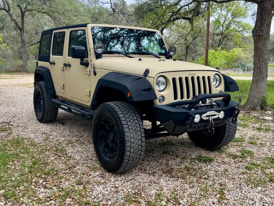 2017 Jeep JK Wrangler - Image 2 of 18