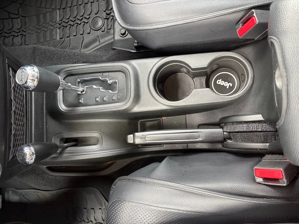 2017 Jeep JK Wrangler - Image 11 of 16