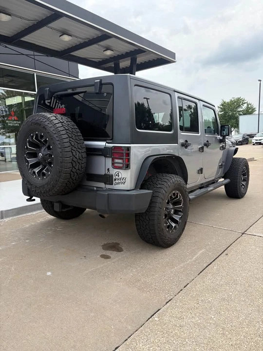 2017 Jeep JK Wrangler - Image 5 of 16