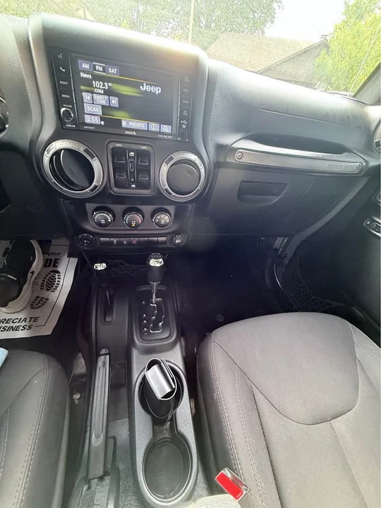 2017 Jeep JK Wrangler - Image 19 of 21