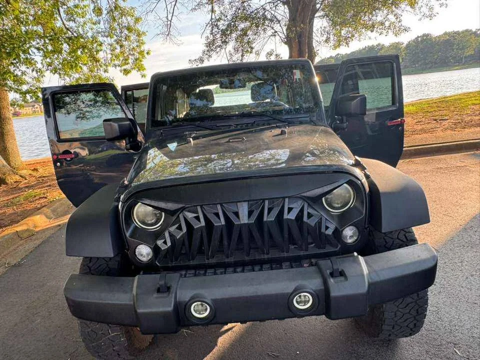2017 Jeep JK Wrangler - Image 10 of 13