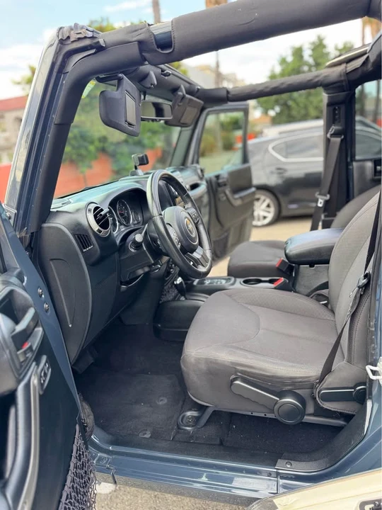 2017 Jeep JK Wrangler - Image 14 of 17