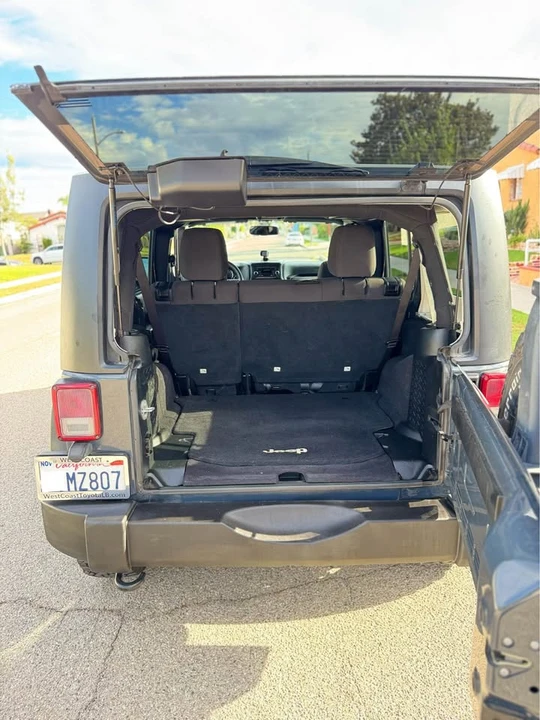 2017 Jeep JK Wrangler - Image 6 of 17