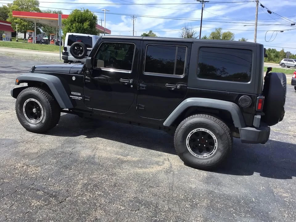 2017 Jeep JK Wrangler - Image 7 of 15