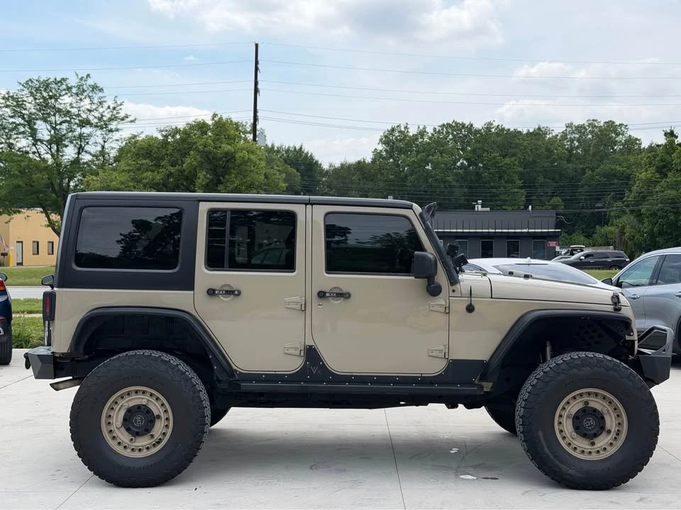 2017 Jeep JK Wrangler - Image 4 of 20