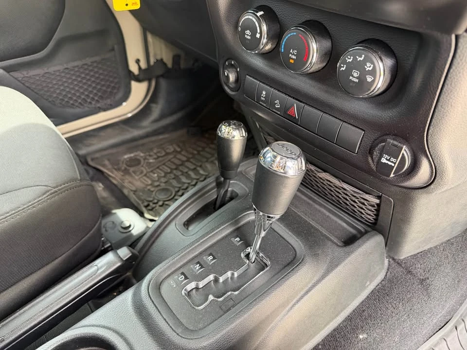 2017 Jeep JK Wrangler - Image 19 of 20
