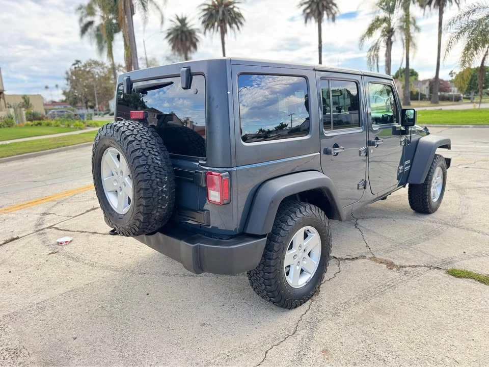 2017 Jeep JK Wrangler - Image 4 of 17