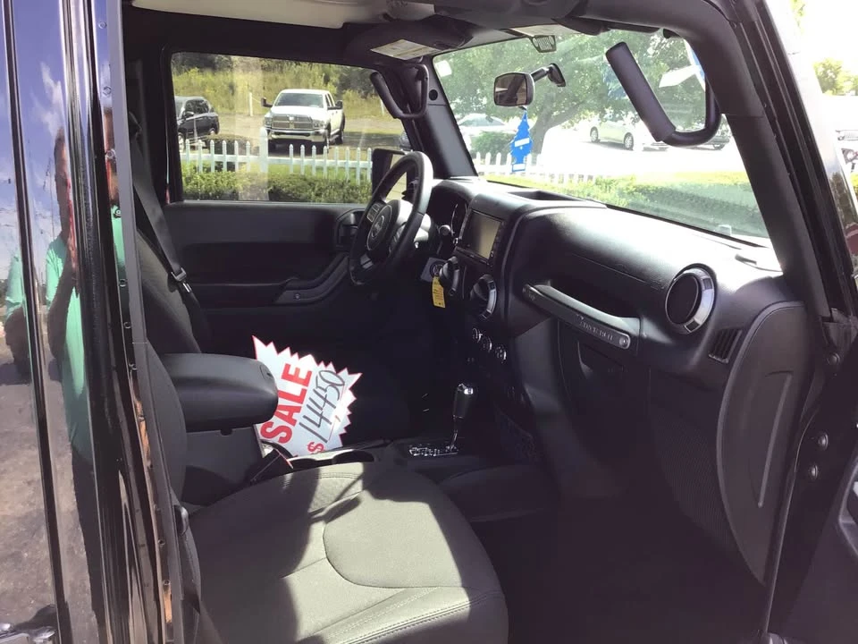 2017 Jeep JK Wrangler - Image 12 of 15