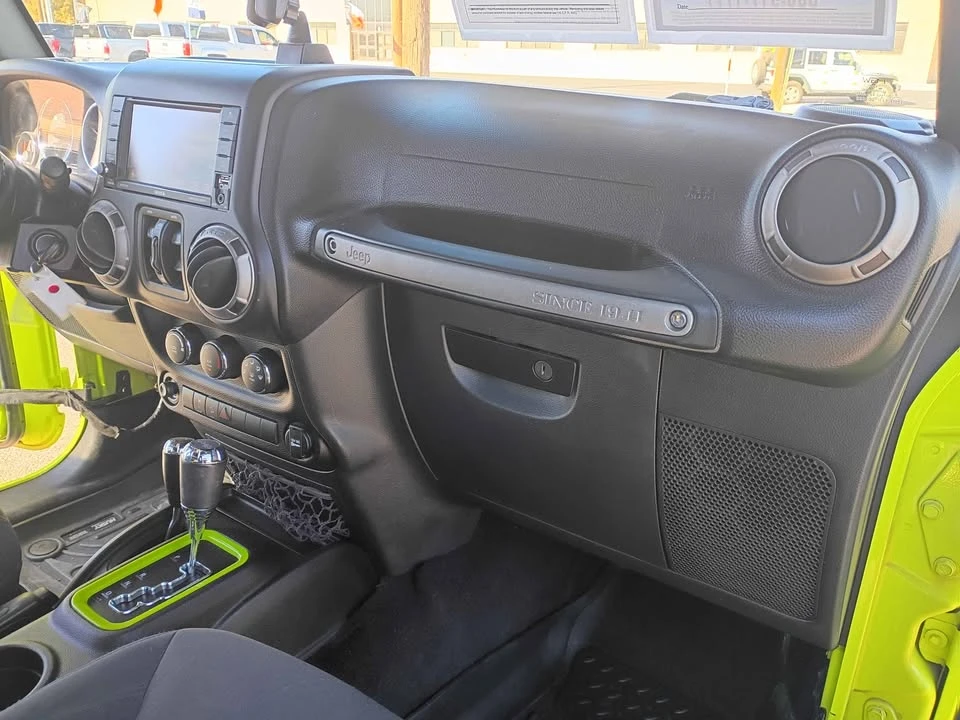 2017 Jeep JK Wrangler - Image 17 of 18
