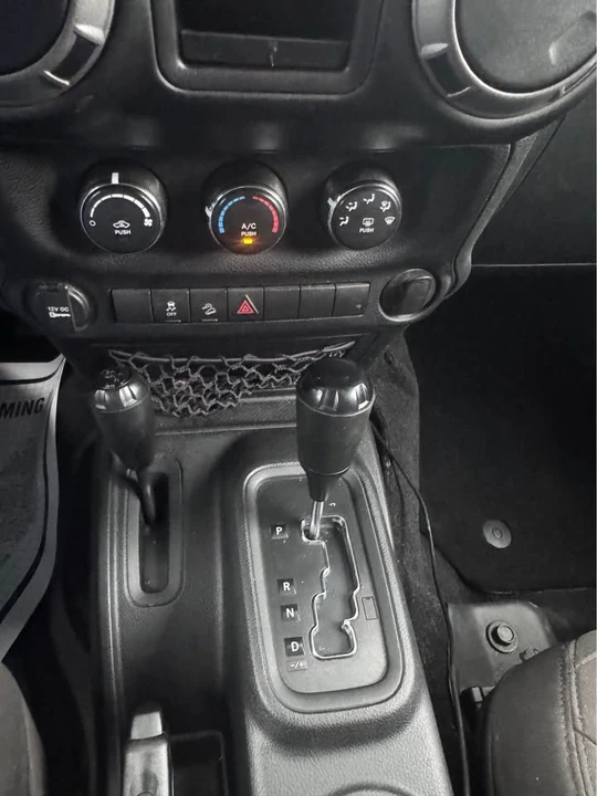 2017 Jeep JK Wrangler - Image 17 of 18