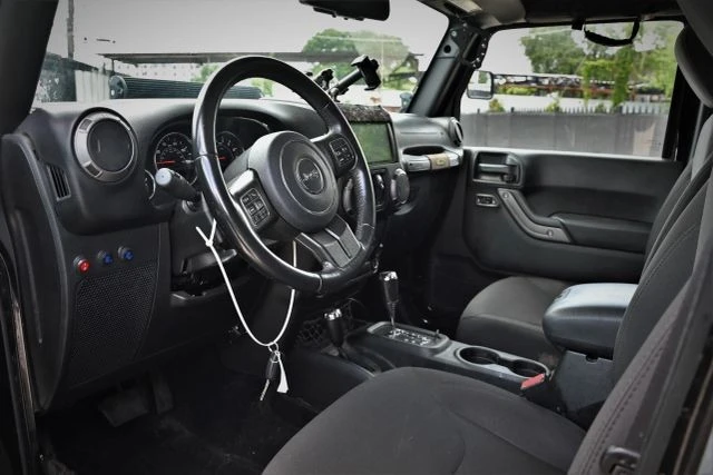 2017 Jeep JK Wrangler - Image 21 of 31