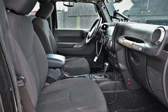 2017 Jeep JK Wrangler - Image 24 of 31