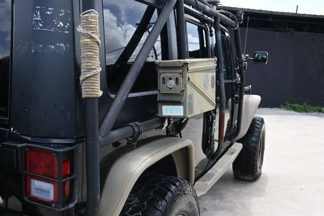 2017 Jeep JK Wrangler - Image 12 of 31