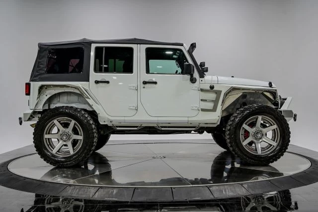 2017 Jeep JK Wrangler - Image 9 of 21