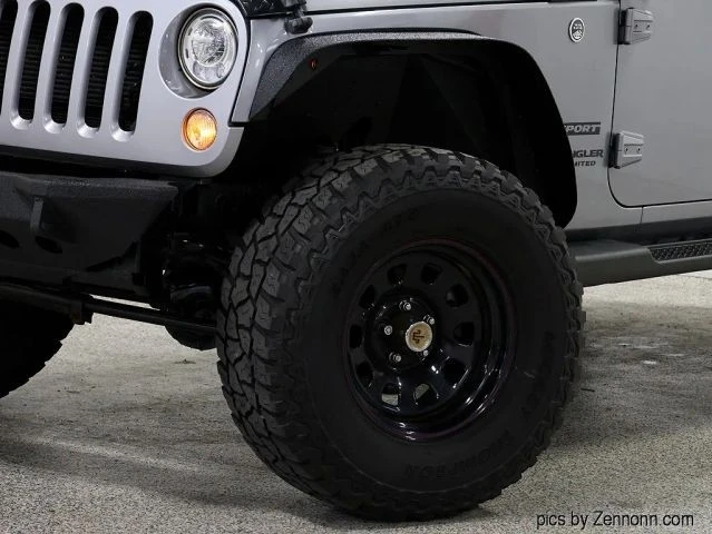 2017 Jeep JK Wrangler - Image 3 of 31