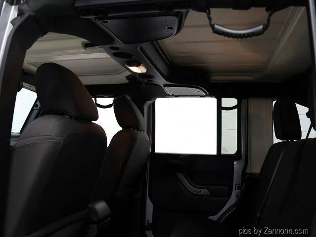 2017 Jeep JK Wrangler - Image 14 of 31
