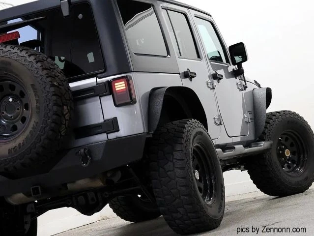 2017 Jeep JK Wrangler - Image 8 of 31