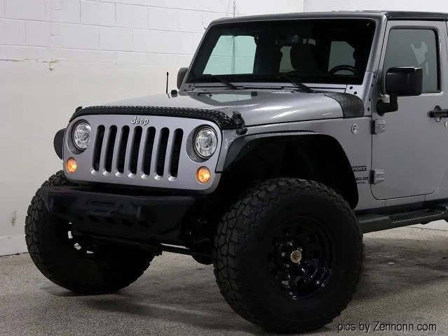 2017 Jeep JK Wrangler - Image 2 of 31