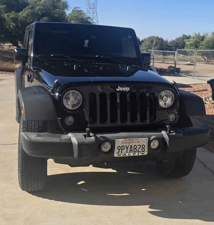 2017 Jeep JK Wrangler - Image 2 of 8