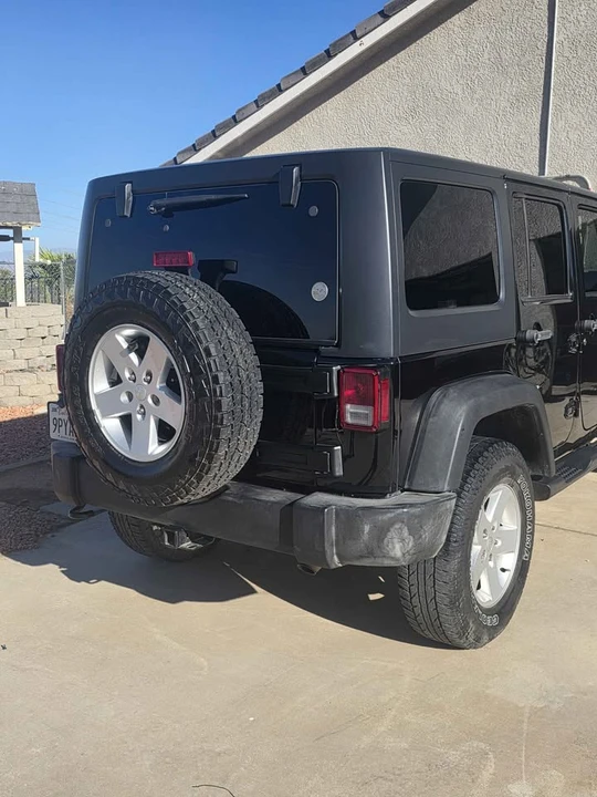2017 Jeep JK Wrangler - Image 3 of 8