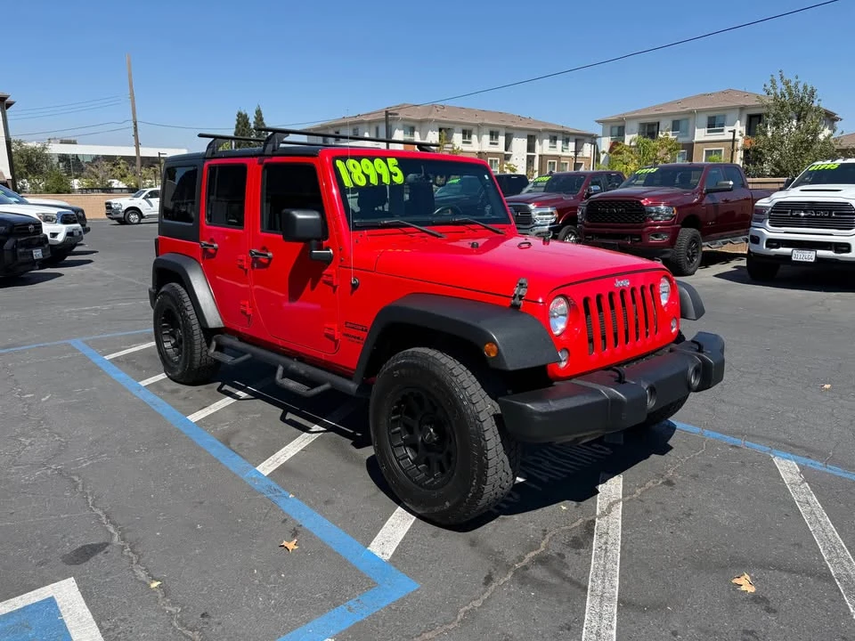 2017 Jeep JK Wrangler - Image 3 of 15