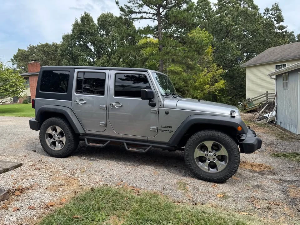 2017 Jeep JK Wrangler - Image 4 of 12