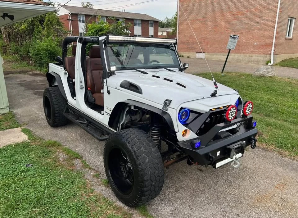 2017 Jeep JK Wrangler - Image 2 of 18
