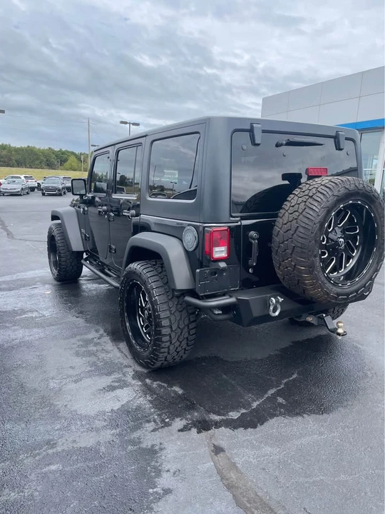 2017 Jeep JK Wrangler - Image 3 of 4