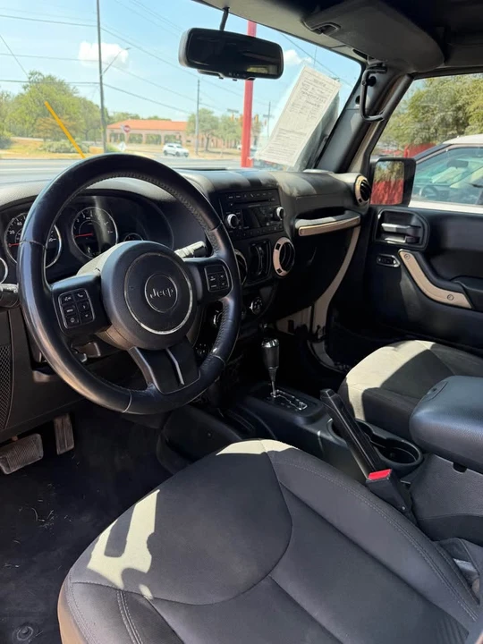 2017 Jeep JK Wrangler - Image 5 of 5