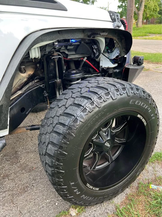 2017 Jeep JK Wrangler - Image 17 of 18