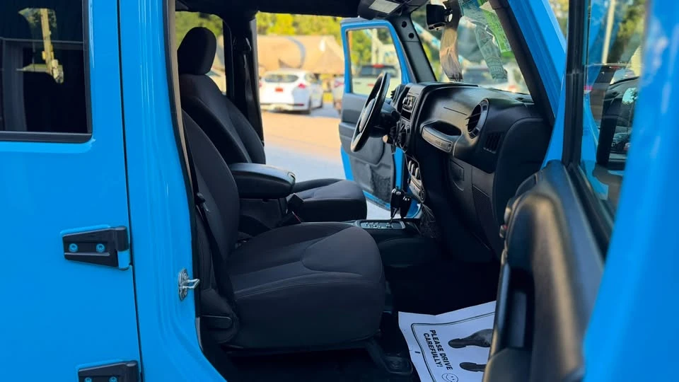2017 Jeep JK Wrangler - Image 14 of 20