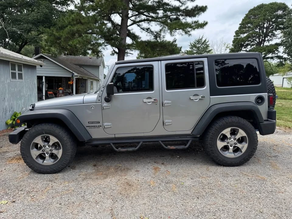 2017 Jeep JK Wrangler - Image 3 of 12