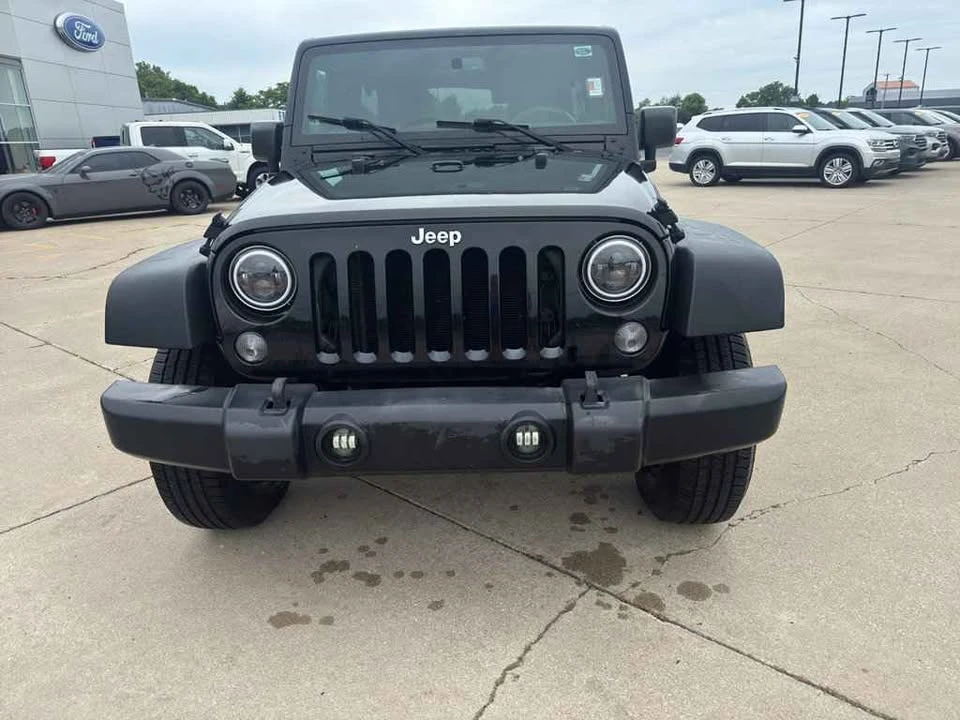 2017 Jeep JK Wrangler - Image 2 of 12