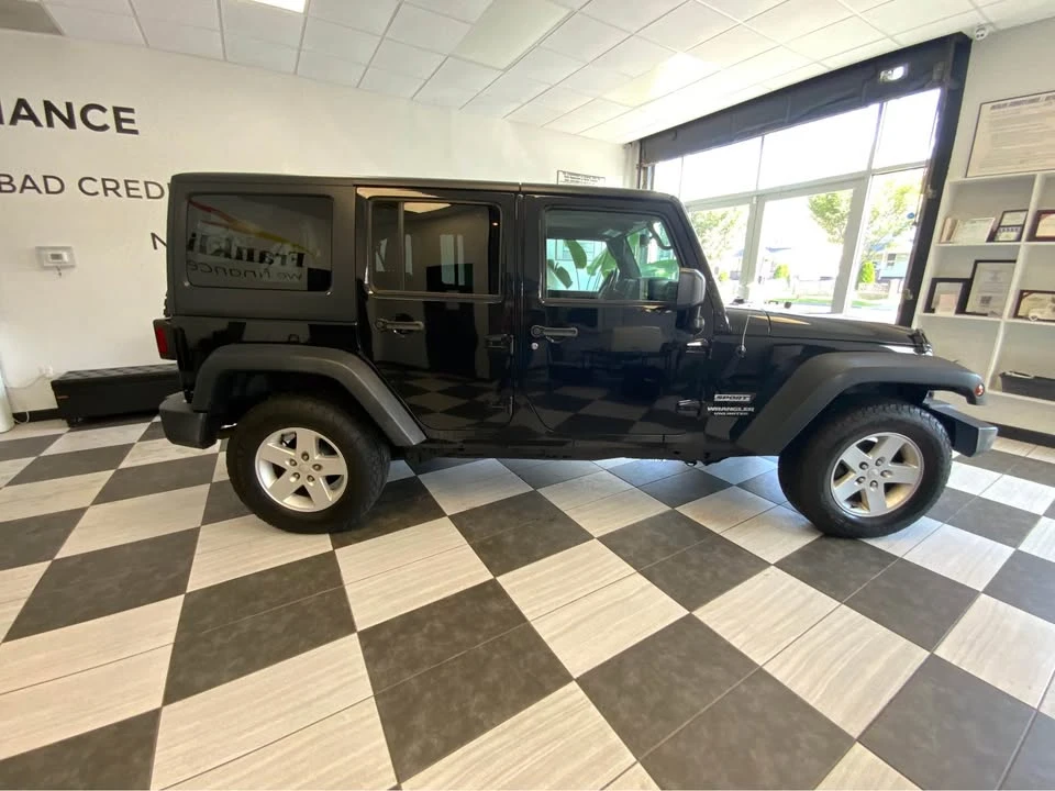 2017 Jeep JK Wrangler - Image 8 of 13